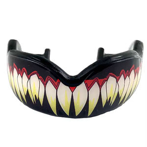 Protège-dents sportif personnalisé motif monstre vampire, thermoformable en EVA pour boxe, MMA, rugby, arts martiaux - Product Image 2
