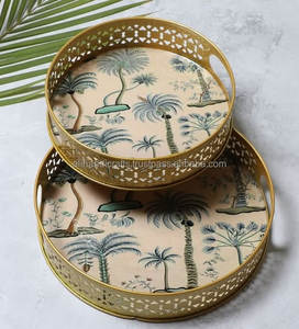 Plateau décoratif en fer, motif palmier tropical crème, plateau de service en métal doré avec poignée découpée, organisateur d'appoint de table - Product Image 1