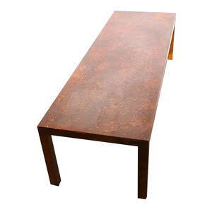 Mesa de Comedor Rústica de Acero Corten, Diseño Industrial de Metal, Tradicional para Hogar Moderno, Hotel, Uso en Exteriores, Recubrimiento en Polvo Duradero - Product Image 1