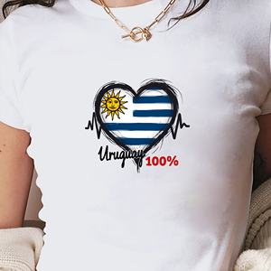 Camiseta Corta de Mujer, Estilo Y2K, Diseño de Corazón con la Bandera de Uruguay, Tejido de Punto, Corte Ajustado - Product Image 3