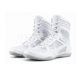 Chaussures de boxe respirantes et performantes avec lacets sécurisés et confortables pour l'entraînement - Product Image 3