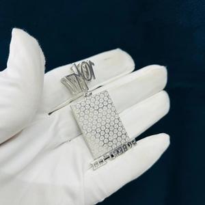 Colgante de Moissanita Hip Hop, Plata de Ley 925, Claridad VVS, Certificado IGI, Letra Rectangular, Completamente Cubierto de Diamantes, Personalizado, Unisex - Product Image 6