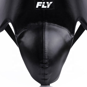 Protector Inguinal de Boxeo FLy de Cuero Negro Transpirable y Duradero con Logotipo Personalizado ROCKRUSH INDUSTRY para Competiciones en Todos los Tamaños - Product Image 3