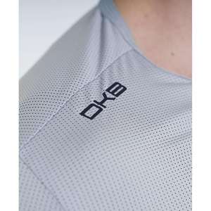เสื้อเชิ้ตแขนสั้นคอกลมทรงหลวมสำหรับผู้ชาย BlanqWear ผ้าฝ้ายพรีเมียม 100% 200 กรัม ป้องกันแบคทีเรีย แห้งเร็ว เป็นมิตรกับสิ่งแวดล้อม รับสั่งทำ - Product Image 3