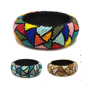 Bracelet manchette coloré de haute qualité, fait main, tissé, brodé, avec pompon, style bohème, ajustable, avec lettres - Product Image 5