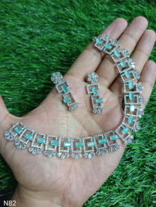 Classic American Diamond Bridal Jewelry Set Two-Piece <b>Necklace</b> <b>and</b> <b>Earrings</b> for Wedding Fashionable Classic Style - Product Image 3