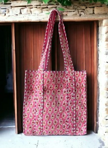 Bolso Tote Acolchado con Estampado Floral Rosa para Mujer, Bolso de Hombro de Gran Capacidad para Compras, Estilo Moderno para Todas las Temporadas - Product Image 6