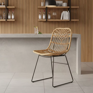 Chaise de salle à manger Simora moderne avec structure métallique pour la maison, le bureau, le bar à domicile, l'extérieur - élégante, artisanale, confortable - Product Image 1
