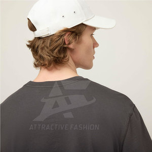 T-shirt décontracté effet délavé au soleil avec une conception de qualité supérieure, élégant et idéal pour un usage quotidien - Product Image 2