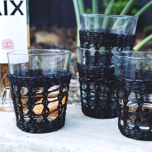 Cheap cost hand woven <b>black</b> sea grass tumbler eco <b>table</b> accessories seagrass drinkware <b>covers</b> - Product Image 4