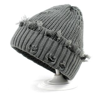 Gorro de Punto Amarillo Suave para Hombre y Mujer, Gorro de Invierno Acrílico, Estilo Liso, Producción Personalizada al por Mayor - Product Image 5
