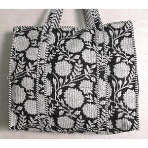 Sac fourre-tout matelassé en coton à motif floral pour femme, sac à bandoulière avec fermeture éclair, sac à main bohème, sac de shopping fait main - Product Image 5