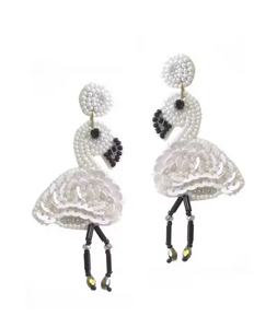 Pendientes clásicos unisex de cuentas de cristal hechas a mano con letras, diseño de sombrero, color rosa y negro, estilo maestra, novedades para boda - Product Image 2