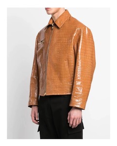 Veste en cuir de vachette véritable embossée crocodile, offrant une durabilité supérieure, une structure élégante et une finition soignée - Product Image 2