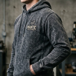 Sweat à capuche personnalisé avec logo, style vintage délavé, en coton épais noir et gris, imprimé graphique, effet vieilli, coupe oversize pour homme - Product Image 1