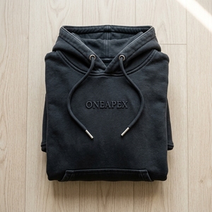 เสื้อฮู้ดดี้โอเวอร์ไซส์สีดำสำหรับผู้หญิง โลโก้ปัก ผ้าฝ้ายพรีเมียมเนื้อนุ่ม เสื้อสเวตเชิ้ตแบบสวมหัว ขายส่ง ผู้ผลิตเสื้อผ้าสตรีทแวร์ - Product Image 6