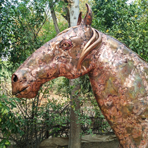 Copper Modern Horse para Todas las Estaciones - Product Image 3