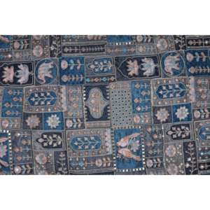 Tela de Crepé de Viscosa Bordada con Diseño Floral Azul, con Lentejuelas y Trabajo de Zari Plateado, 44 Pulgadas de Ancho por Yarda - Product Image 3