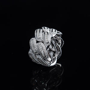 แหวนเงินแท้ S925 ป้องกันสนิม ประดับเพชรโมอิสซาไนต์ทรงบาแกตต์ สี D ระดับความสะอาด VVS1 สไตล์ฮิปฮอป ประดับคริสตัลวิบวับ ปี 2025 รุ่นใหม่ พร้อมใบรับรอง GRA - Product Image 6