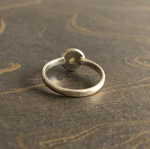 Dainty 2.7 Grams <b>Labradorite</b> <b>Ring</b> Premium Material Lightweight Design Fashionable Unisex Gift - Product Image 5