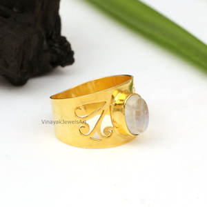 มูนสโตนสายรุ้งสีขาวธรรมชาติ925เงินสเตอร์ลิง6x8มม. รูปไข่นิรันดร์อัญมณีโบฮีเมียนชุบทอง - Product Image 4