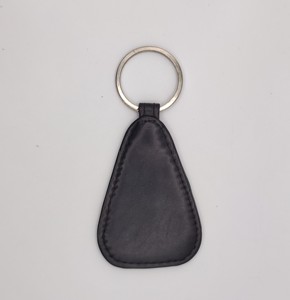 High Quality Custom Wedding Gift Keychains Genuine Leather <b>Bag</b> <b>Charm</b> Pendant Keyring Fashion Car Keyring Blank Keychains For Men - Product Image 2