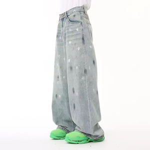Jeans en denim unisexe de haute qualité pour homme, fabriqués sur mesure par un fabricant de vêtements de rue, style baggy délavé. - Product Image 3