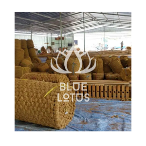 พรมใยมะพร้าวธรรมชาติทอมืออย่างดี สำหรับทางเข้าบ้าน ขายส่งสำหรับตลาดส่งออก - Product Image 1