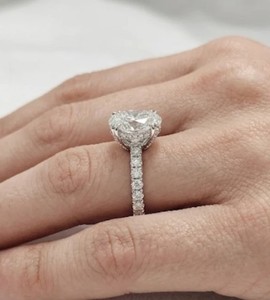 Anillo de Moissanita con Halo Oculto de Corte Ovalado, Plata de Ley 925, Chapado en Oro Amarillo, Joyería de Lujo para Compromiso, Boda, Aniversario - Product Image 2