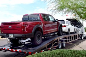 Remolque para Automóviles en Excelentes Condiciones con Capacidad de Carga de 2001-3000 kg y Tamaño Personalizado - Product Image 2