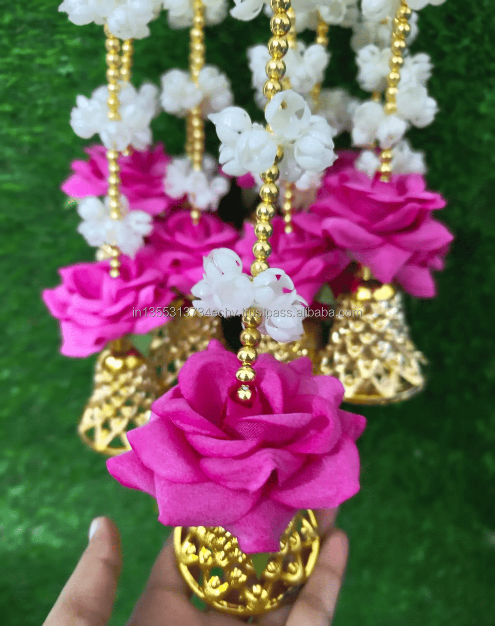 เช่นเดียวกับภาพ