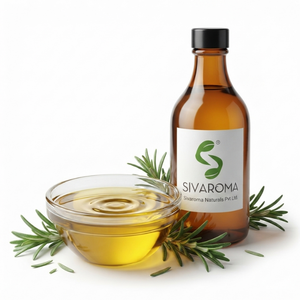 Huile de romarin de qualité supérieure pour la fabrication de produits cosmétiques, les formulations capillaires, les produits de parfumerie et les applications de soins personnels - Product Image 1
