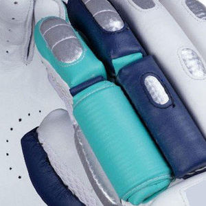 Guantes de Bateo de Críquet al por Mayor, Disponibles para Envío Inmediato, Duraderos, Hechos a Medida, Transpirables, Flexibles, con Agarre para Invierno, Diseño de Alta Calidad - Product Image 2