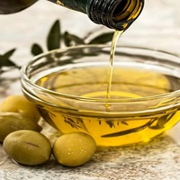 Aceite de Oliva Orgánico Refinado de Alta Calidad con Sabor Afrutado, Color Verde Claro, 5L, Envasado al Vacío para Cocinar y Procesar Alimentos