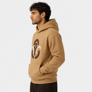 Sudadera con capucha moderna para hombre con estampado en relieve que combina gráficos dimensionales, comodidad y una silueta relajada para un estilo urbano diario. - Product Image 5