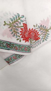 Tissu respirant 100 % coton imprimé à la main, motif floral léger, pour la couture de vêtements pour filles, vendu au mètre, prix de gros - Meilleures ventes - Product Image 4