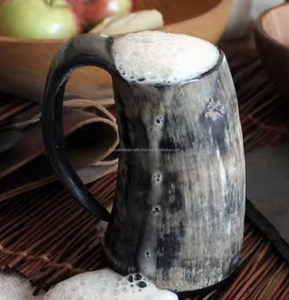 Jarra de cuerno de búfalo natural Taza de bebida decorativa de estilo Animal de la India a la venta - Product Image 6