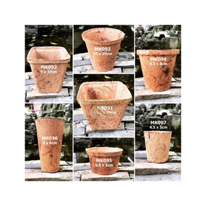 Pots coniques en fibre de coco VietChoice Eco |   Fabriqué à Ben Tre, Vietnam |   Tailles personnalisées de haute qualité pour une utilisation en extérieur dans les jardins |   Usine de vente en gros - Product Image 3