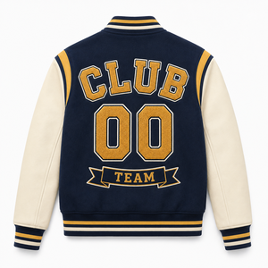 Chaqueta Varsity Unisex Azul Marino de Forro Polar con Letra C Bordada en las Mangas y Logotipo del Equipo, Estilo Ropa de Trabajo Resistente, Ropa de Invierno - Product Image 2