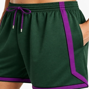 Shorts de sport respirants en mesh pour hommes, séchage rapide, personnalisables avec logo, légers, pour le basketball et l'été - Product Image 4
