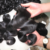 100% cabello ondulado de cuerpo virgen crudo en paquete, cabello ondulado vietnamita, extensiones de cabello humano rizado para mujeres negras
