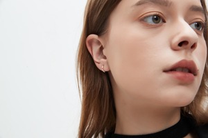 Pendientes de Aro con Diamantes Cultivados en Laboratorio, Corte Marquesa, Oro de 14K, Elegantes, Brillantes, Lujosos, Minimalistas, para Mujer, Fiesta, Día de la Madre - Product Image 4