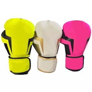 Guantes de Boxeo Antideslizantes con Cordones de 12oz para Hombre y Mujer, de Cuero Sintético para Entrenamiento de Kickboxing y MMA - Tamaños 10oz/8oz - Product Image 5