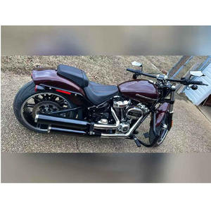 Harley-Davidson Breakout 114 High Output Street Dominance Cruiser d'occasion 2017 à vendre aux États-Unis - Product Image 1