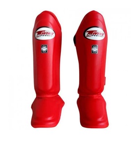 ถุงมือชกมวยหนังคุณภาพพรีเมียมแบบปรับแต่งได้ ขายดีอันดับต้นๆ พร้อมสนับแข้ง ปิดแบบตีนตุ๊กแก ระบายอากาศได้ดี เหมาะสำหรับมวยไทย MMA - Product Image 5