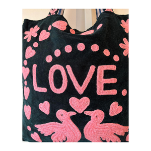 Bolso Tote de Terciopelo Moderno con Bordado de Amor y Paz, Tela Suave y Resistente, Diseño Elegante, Regalo para Mujeres y Adolescentes - Product Image 4