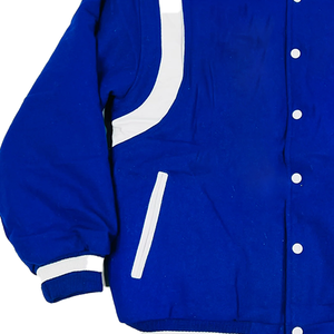 Chaqueta Varsity de Lana Azul para Hombre, Estilo Clásico Urbano, Logotipo Personalizado Bordado, Estilo Universitario, Fabricante OEM, Resistente al Viento - Product Image 2