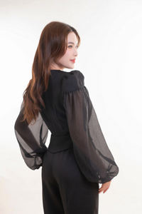 Camisa de gasa de nuevo estilo para mujer, suelta, versátil, con cuello redondo, manga larga, patrón sólido, prendas de vestir exteriores para primavera y otoño - Product Image 5