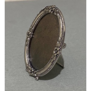 Oval Aluminum Photo <b>Frame</b> <b>with</b> Silver Metal Border Floral Design Tabletop Vertical Display - Product Image 3