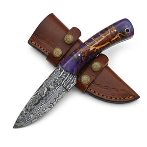 Couteau de chasse droit à pointe Damas en résine violette personnalisée, motif cône de pin, vente en gros, couteau fixe pour bushcraft, fabricant d'articles d'extérieur - Product Image 1